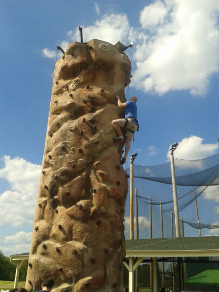Shannon Alther demonstrates his rock climbing form!