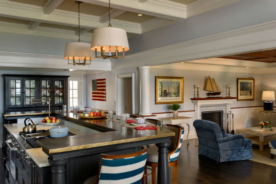 The homeowners wanted an open kitchen for extended family gatherings. Source: Rob Karosis Photography